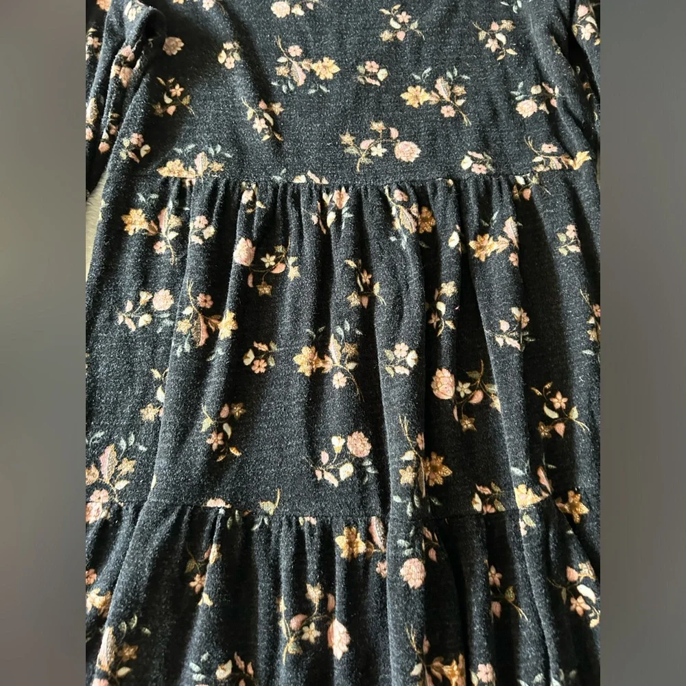 Girl’s fall dress size XXL 18